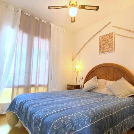 Teules 1 3 Apartman Roses Kültér fotó