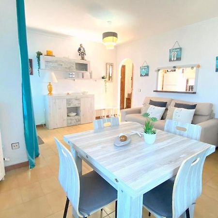 Teules 1 3 Apartman Roses Kültér fotó